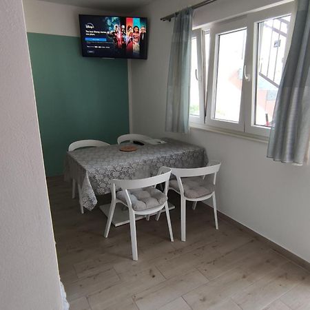 City Apartment Sara Makarska Eksteriør billede