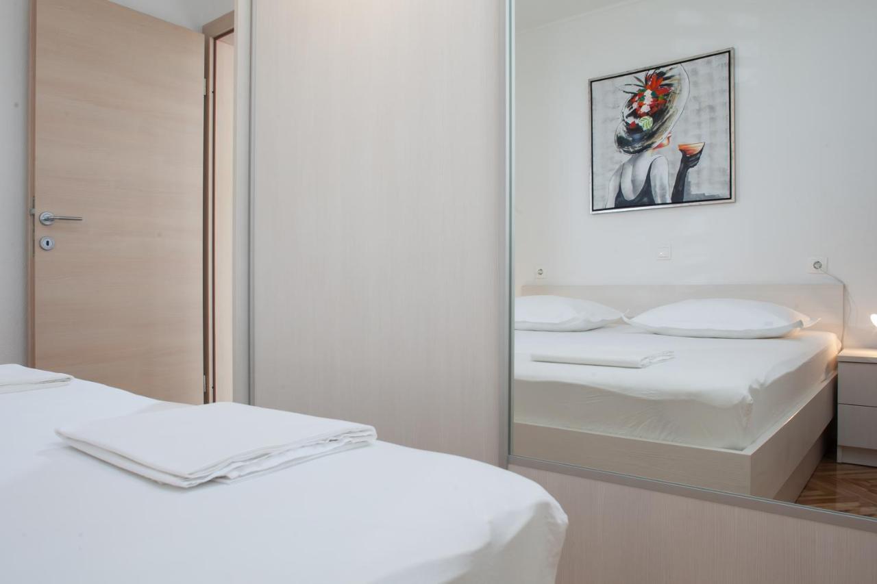 City Apartment Sara Makarska Eksteriør billede