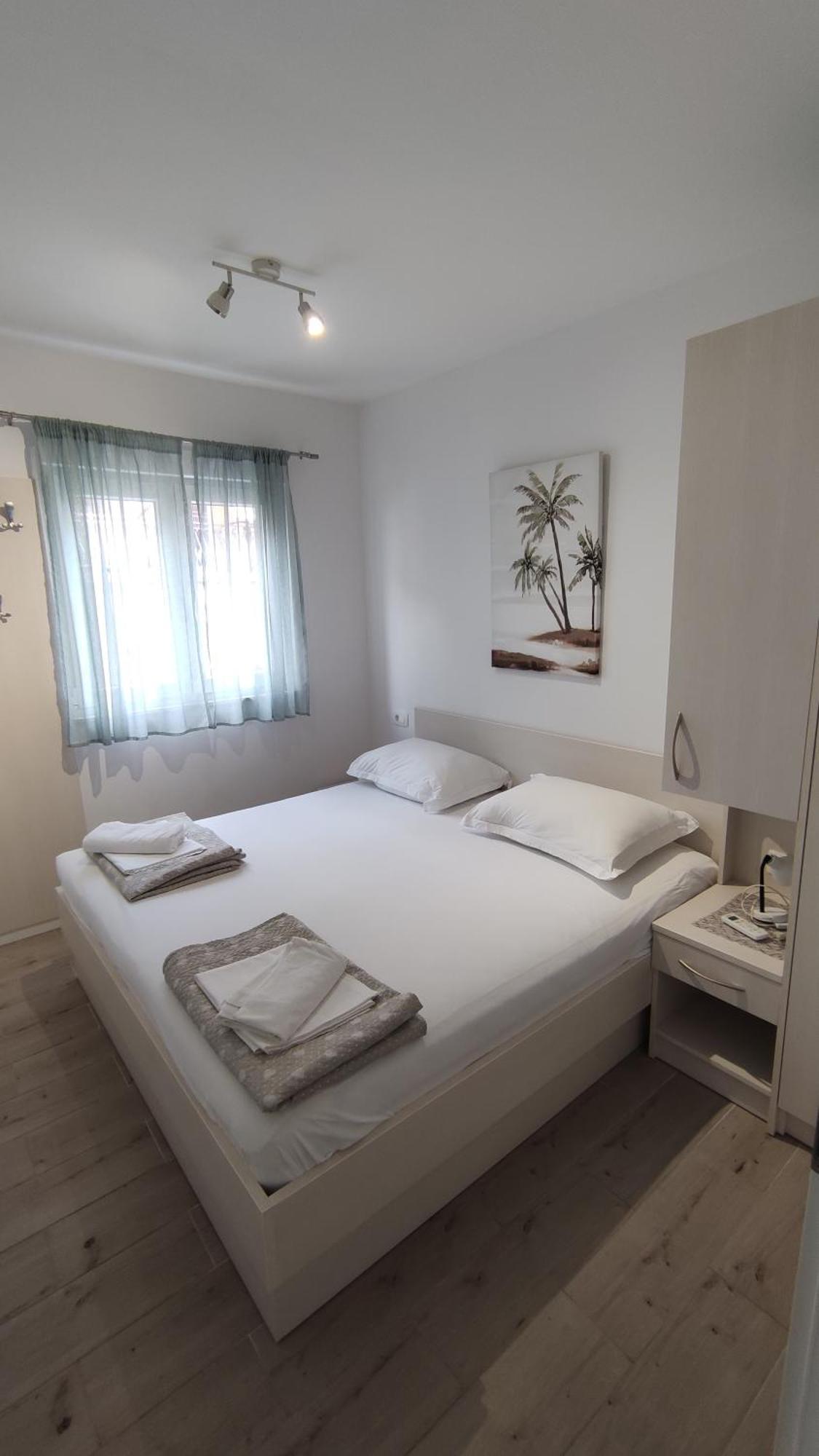 City Apartment Sara Makarska Eksteriør billede